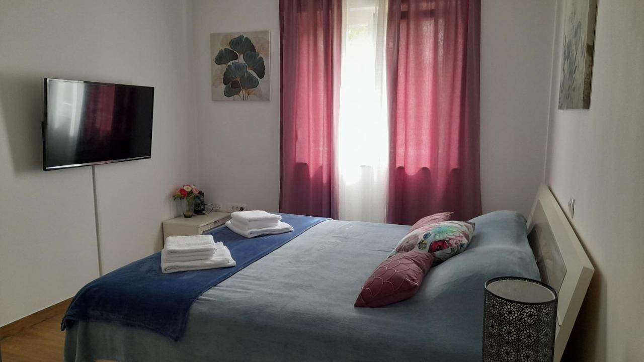 Apartments & Room Danijel Pinezići Εξωτερικό φωτογραφία