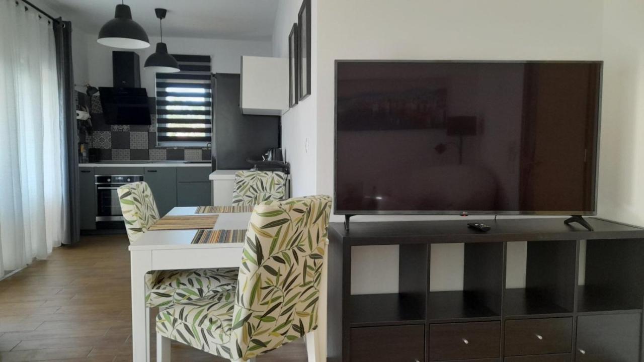 Apartments & Room Danijel Pinezići Εξωτερικό φωτογραφία