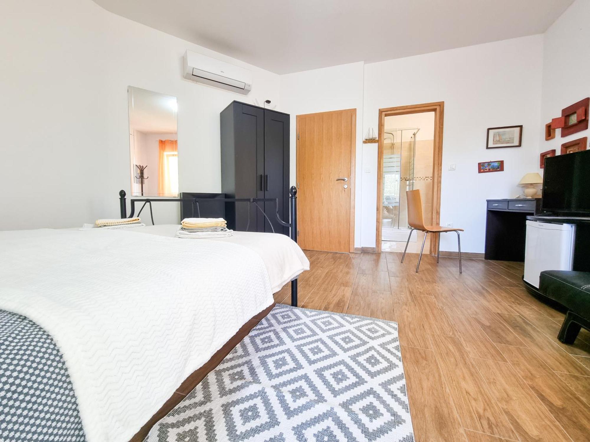 Apartments & Room Danijel Pinezići Εξωτερικό φωτογραφία